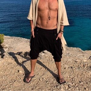 VALO Design Bamboo/Cotton Drop Crotch Capri Harem Shorts Men’s Small